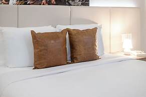 Olympia Hotel By Lodgo