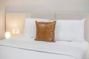 Olympia Hotel By Lodgo