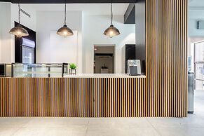 Olympia Hotel By Lodgo