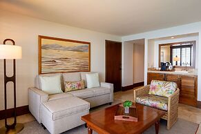 Royal Lahaina Resort & Bungalows