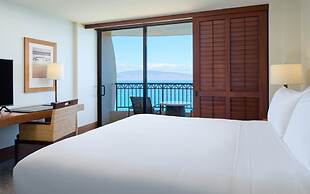 Royal Lahaina Resort & Bungalows
