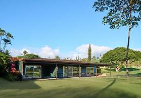 Royal Lahaina Resort & Bungalows