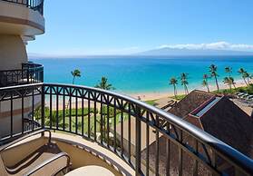Royal Lahaina Resort & Bungalows