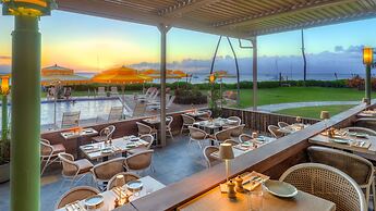 Royal Lahaina Resort & Bungalows