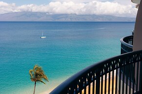 Royal Lahaina Resort & Bungalows