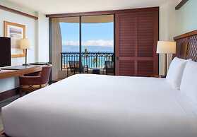 Royal Lahaina Resort & Bungalows