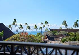Royal Lahaina Resort & Bungalows