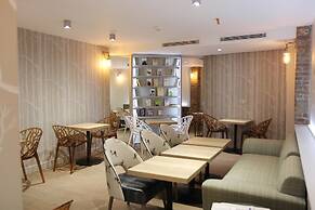 Hôtel Littéraire Marcel Aymé, BW Premier Collection