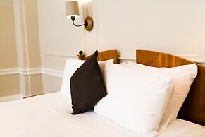 The Angel Hotel