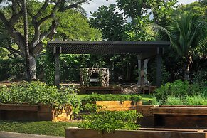 Mauna Kea Beach Hotel, Autograph Collection