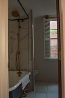 The General's Quarters Boutique Hotel