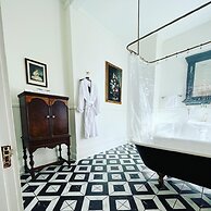 The General's Quarters Boutique Hotel