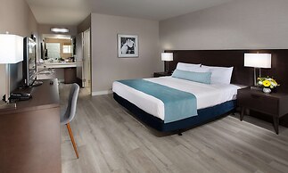 Safari Inn, a Coast Hotel