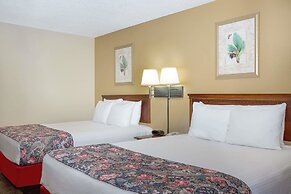 Days Inn by Wyndham Hoover Birmingham