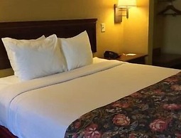 Days Inn by Wyndham Hoover Birmingham