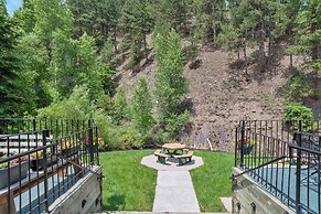 Deadwood Gulch Resort, Trademark Collection by Wyndham