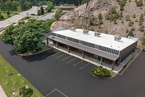 Deadwood Gulch Resort, Trademark Collection by Wyndham