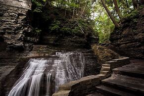 La Tourelle Inn & Spa