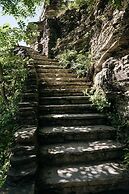 La Tourelle Inn & Spa