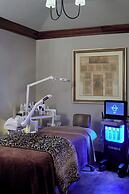 The Del Monte Lodge Renaissance Rochester Hotel & Spa