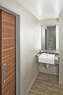 The Del Monte Lodge Renaissance Rochester Hotel & Spa