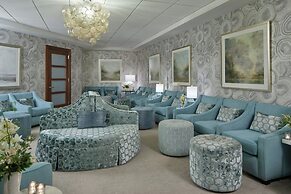 The Del Monte Lodge Renaissance Rochester Hotel & Spa