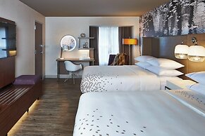 The Del Monte Lodge Renaissance Rochester Hotel & Spa