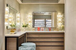 The Del Monte Lodge Renaissance Rochester Hotel & Spa