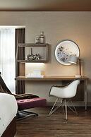 The Del Monte Lodge Renaissance Rochester Hotel & Spa