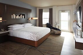 The Del Monte Lodge Renaissance Rochester Hotel & Spa