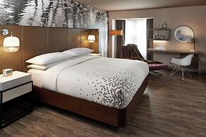 The Del Monte Lodge Renaissance Rochester Hotel & Spa