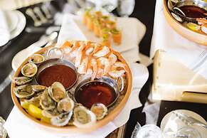 Danfords Hotel and Marina