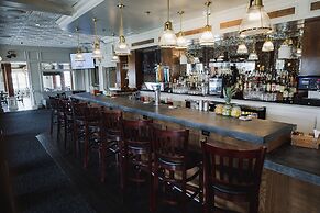 Danfords Hotel and Marina