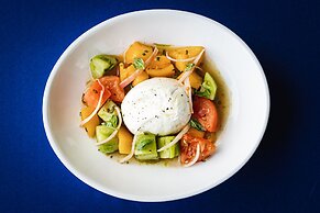 Danfords Hotel and Marina