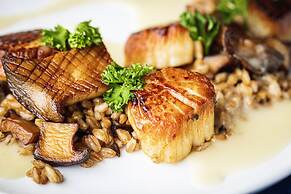 Danfords Hotel and Marina