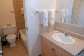 Rocky Mountain Ski Lodge