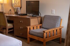 Rocky Mountain Ski Lodge