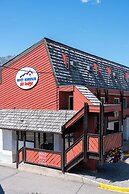 Rocky Mountain Ski Lodge