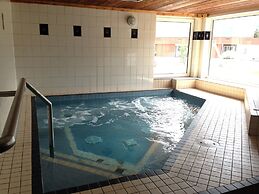 Rocky Mountain Ski Lodge