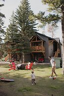 Buffalo Mountain Lodge