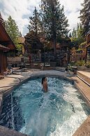 Buffalo Mountain Lodge