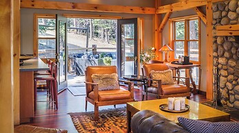 Buffalo Mountain Lodge