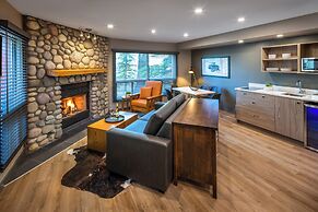 Buffalo Mountain Lodge