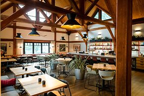 Buffalo Mountain Lodge