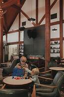 Buffalo Mountain Lodge