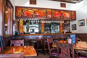Hassayampa Inn