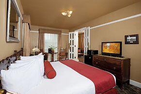 Hassayampa Inn