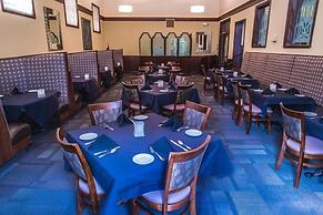 Hassayampa Inn