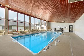 Best Western Plus York Hotel & Conference Center