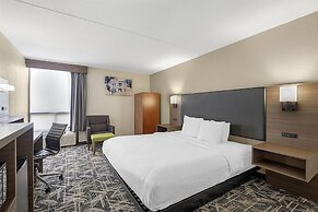Best Western Plus York Hotel & Conference Center